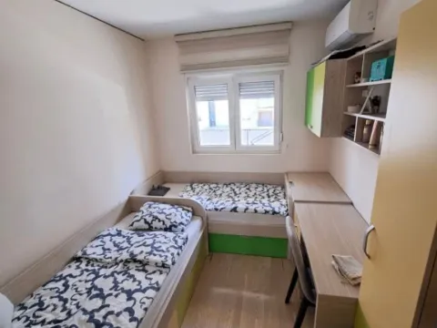 Prodaja, dvosoban stan, 72m², City Kvart, Podgorica - image 5