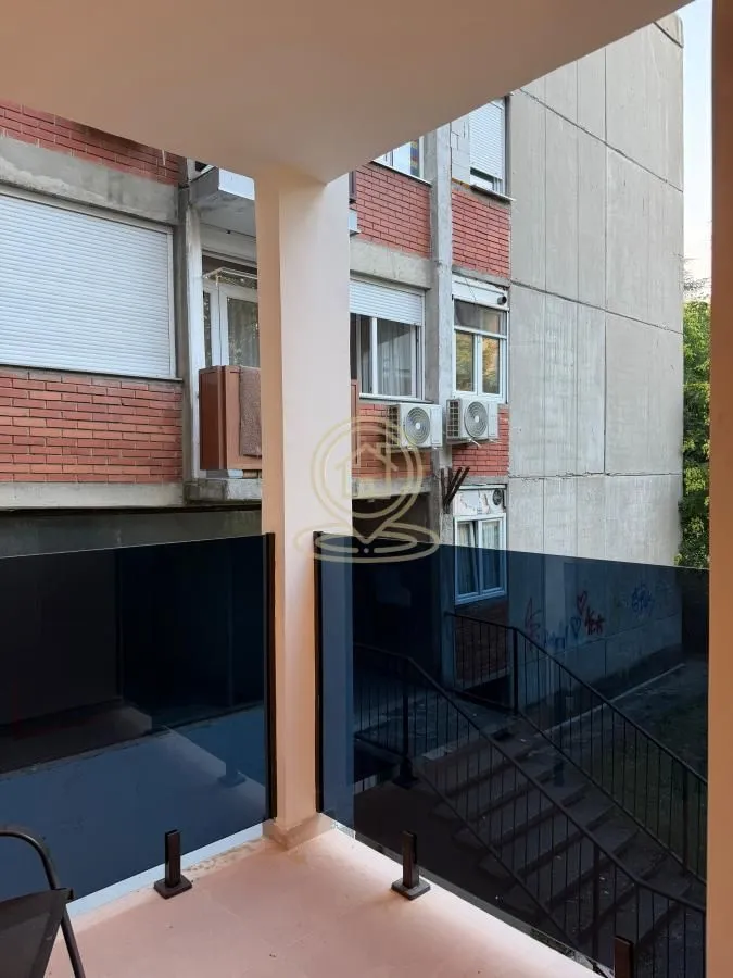 Prodaja, dvosoban stan, 72m², Žarkovo, Beograd