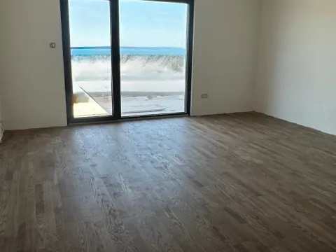 Prodaja, jednosoban stan, 48m², Ilino, Bar - image 2