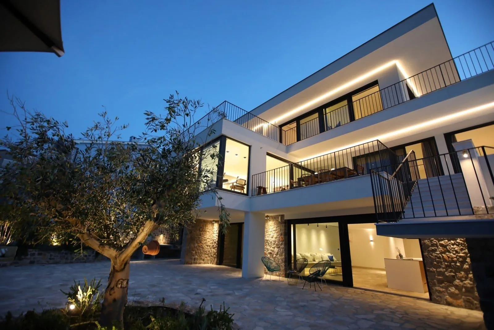 Prodaja, kuća, 676m², Đuraševići, Tivat