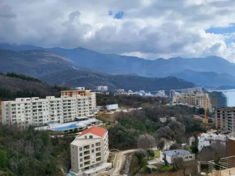 Sale, one bedroom apartment, 43m², Bečići, Budva - image 5