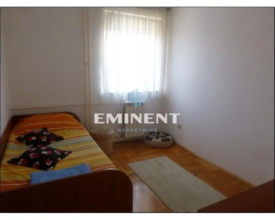 Prodaja, stan, 80m², Autokomanda, Voždovac Sve Podlokacije