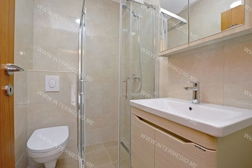 Prodaja, trosoban stan, 115m², Gomila, Herceg Novi