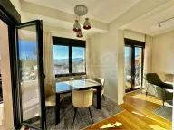 Izdavanje, dvosoban stan, 67m², Tivat, Crna Gora