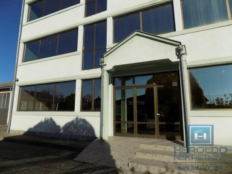 Rent, office space, 1300m², Supska, Ćuprija