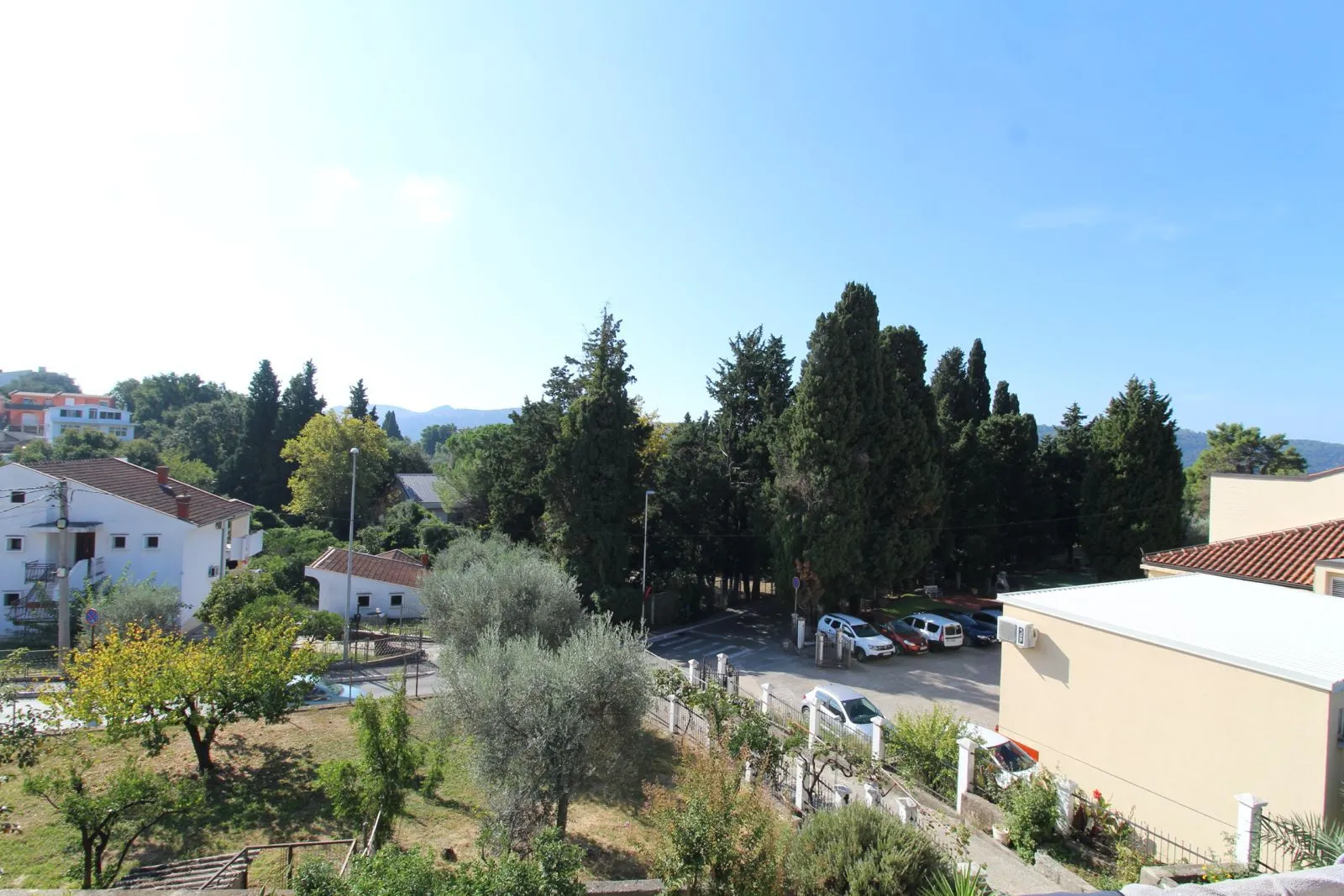 Izdavanje, kuća, 125m², Bar, Crna Gora