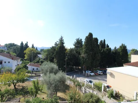 Izdavanje, kuća, 125m², Bar, Crna Gora - image 13