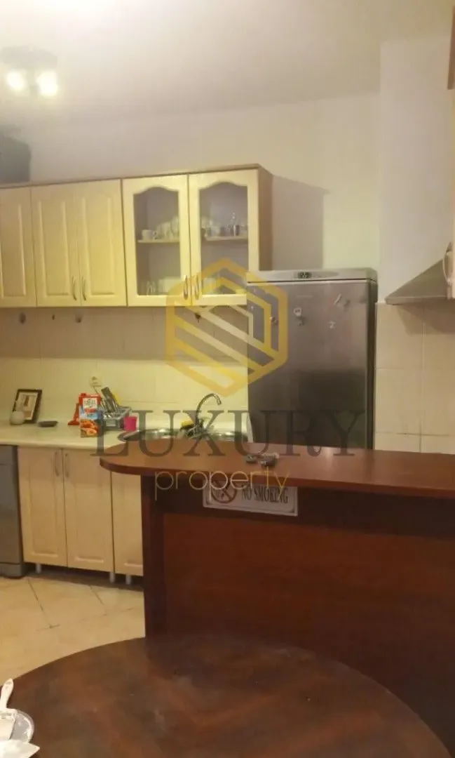 Izdavanje, jednosoban stan, 48m², Stari Aerodrom, Podgorica