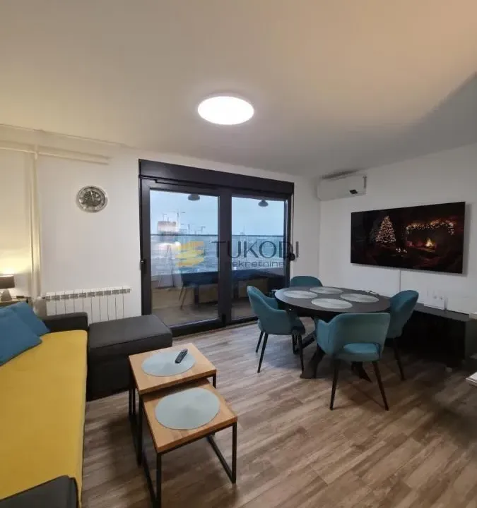 Izdavanje, dvosoban stan, 53m², Novi Beograd Sve Podlokacije, Beograd