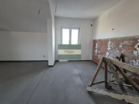 Prodaja, stan, 222m², Centar, Jagodina - image 33