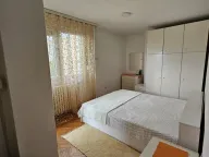 Izdavanje, trosoban stan, 70m², Dom zdravlja, Niš - image 5