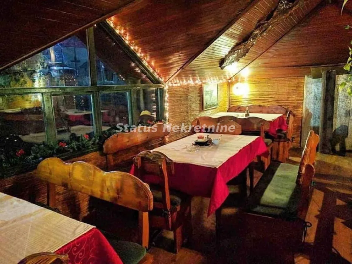 Prodaja, ugostiteljski objekat, 476m², Novi Sad, Srbija