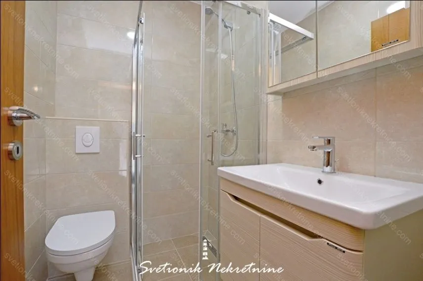 Prodaja, trosoban stan, 115m², Igalo, Herceg Novi