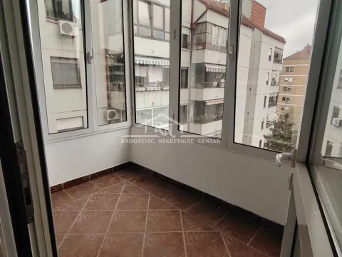 Rent, three bedroom apartment, 73m², Novi Beograd Sve Podlokacije, Beograd - image 12