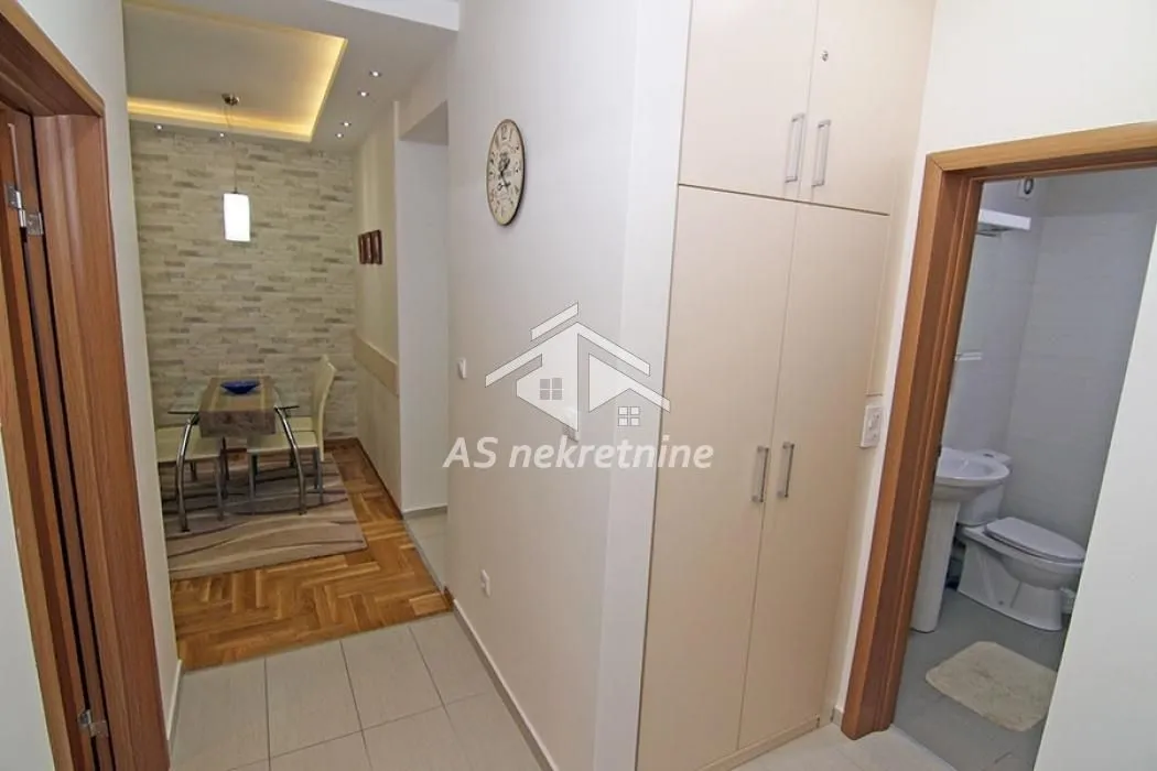 Izdavanje, dvosoban stan, 50m², Trošarina, Voždovac Sve Podlokacije