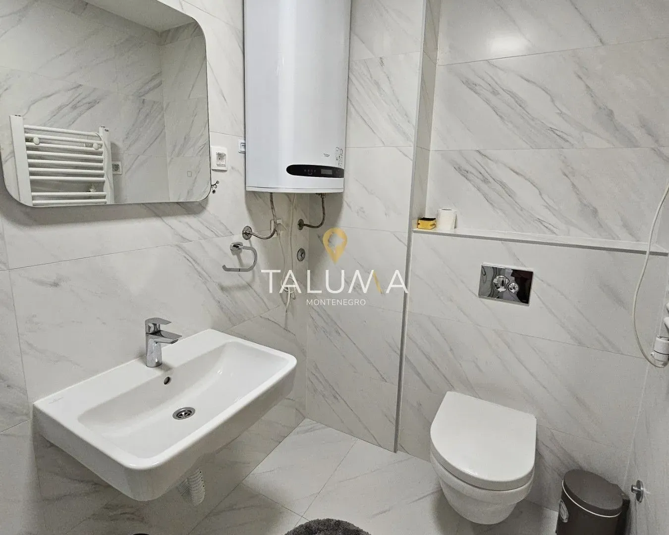 Izdavanje, jednosoban stan, 45m², City Kvart, Podgorica