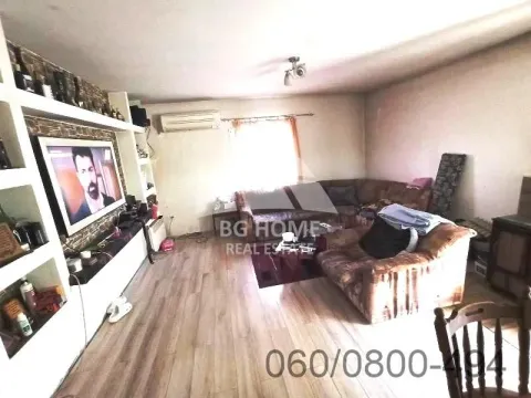 Sale, house, 150m², Čukarica, Beograd - image 2