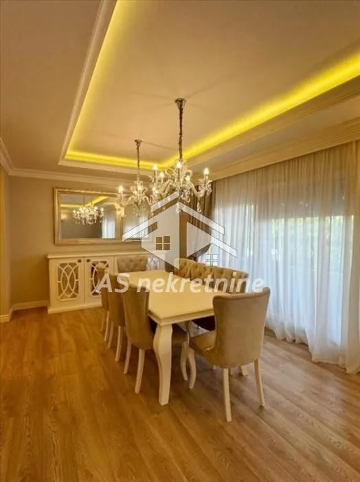 Rent, apartment, 215m², Savski Venac, Beograd