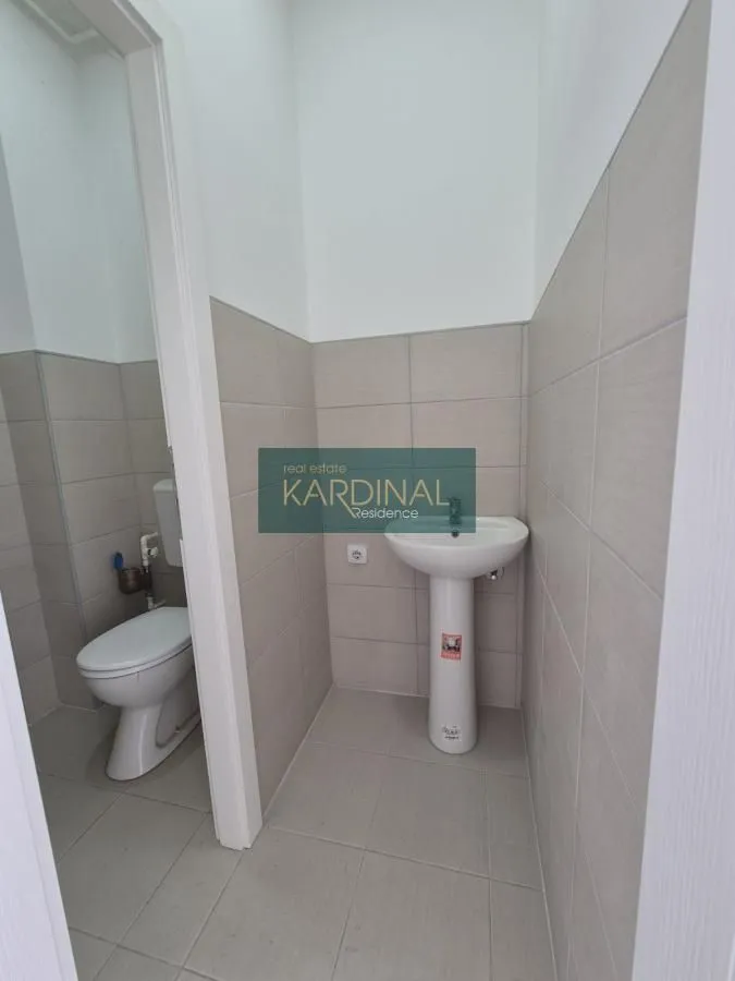 Sale, office space, 75m², Pivara, Jagodina
