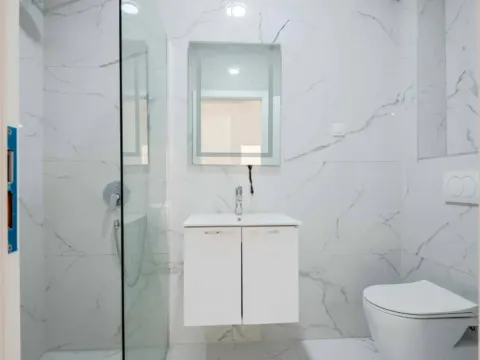 Sale, two bedroom apartment, 65m², Bar, Crna Gora - image 11