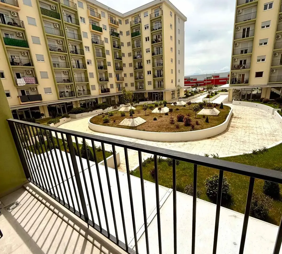 Rent, one bedroom apartment, 42m², Pobrežje, Podgorica