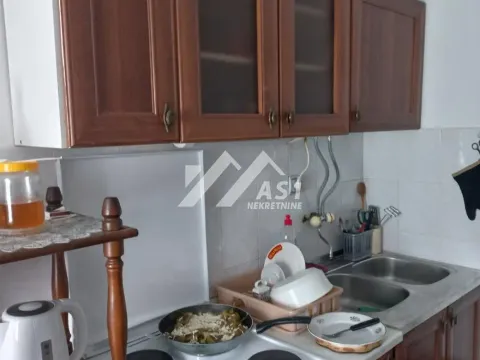 Izdavanje, dvosoban stan, 40m², Centar, Novi Sad - image 7