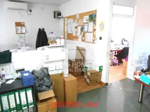 Prodaja, kuća, 899m², Ledine, Beograd - image 13
