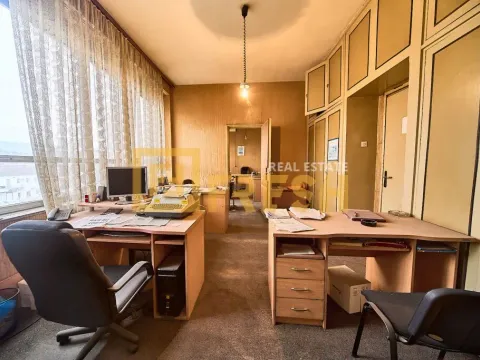 Sale, office space, 54m², Centar, Podgorica - image 3