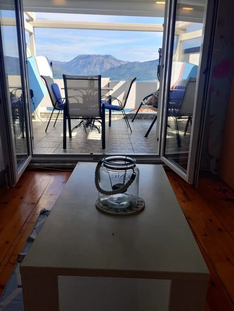 Prodaja, dvosoban stan, 47m², Krašići, Tivat