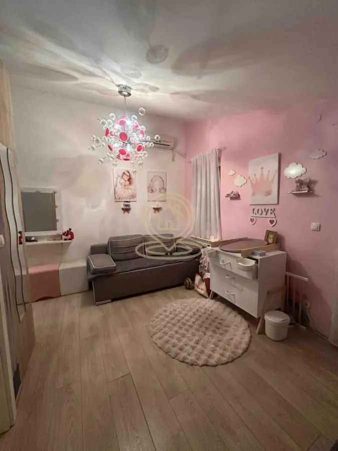 Izdavanje, trosoban stan, 80m², Bogoslovija, Palilula Sve Podlokacije