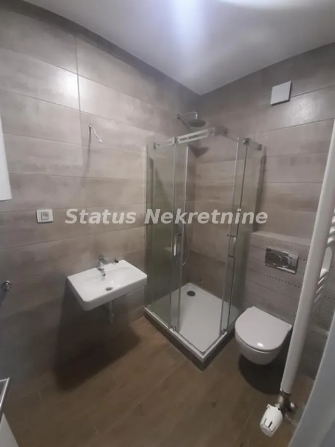 Prodaja, četvorosoban stan, 77m², Telep, Novi Sad Sve Podlokacije