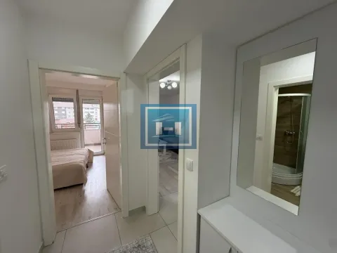 Rent, one bedroom apartment, 44m², Centar, Jagodina - image 11