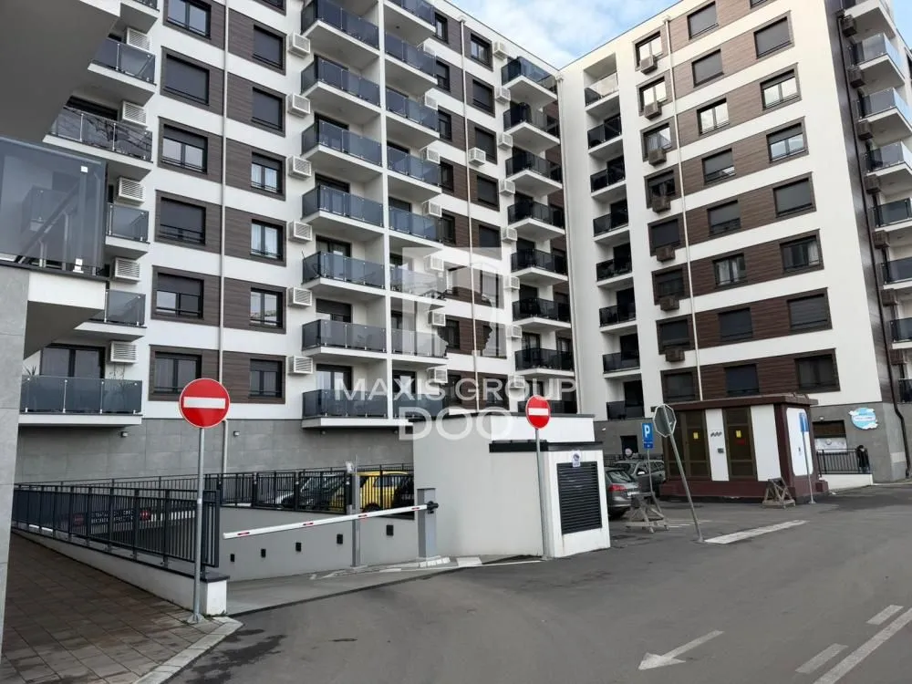 Prodaja, četvorosoban stan, 93m², Zemun Sve Podlokacije, Beograd