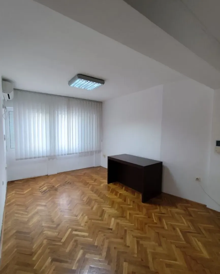 Izdavanje, stan, 33m², Centar, Podgorica