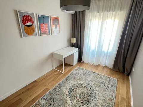 Izdavanje, dvosoban stan, 73m², Central Point, Podgorica - image 19