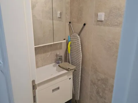 Rent, two bedroom apartment, 60m², Kalimanj, Tivat - image 14