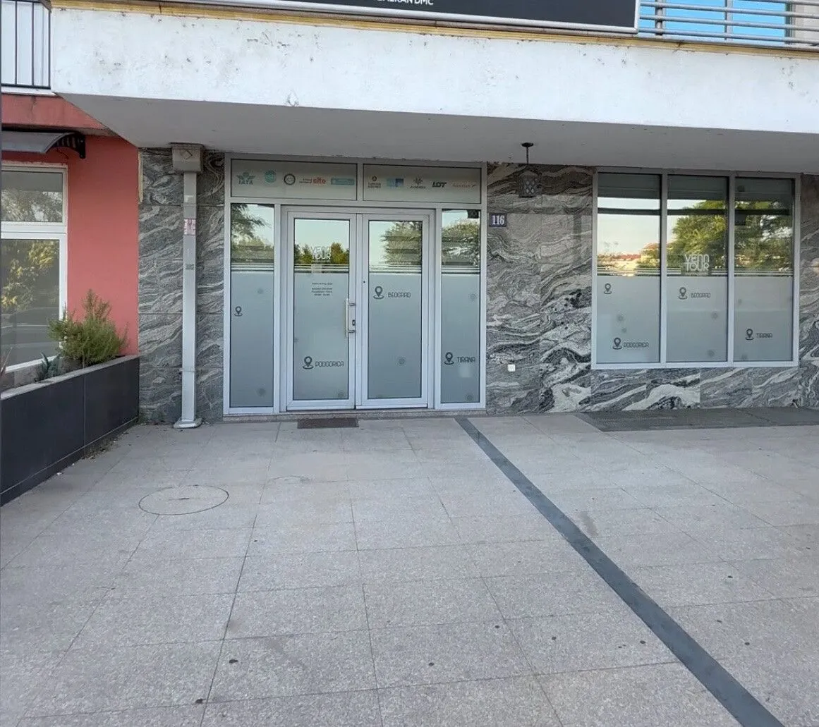 Izdavanje, poslovni prostor, 183m², City Kvart, Podgorica