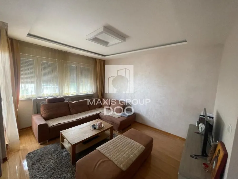 Sale, four bedroom apartment, 98m², Slavujev Venac, Zvezdara Sve Podlokacije