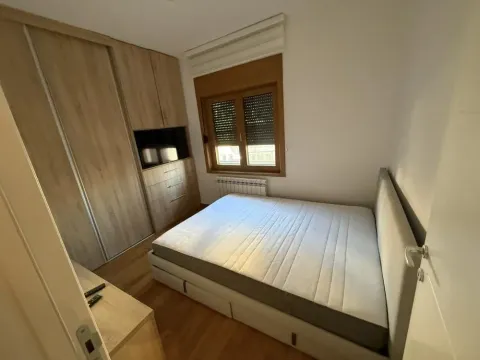 Izdavanje, dvosoban stan, 56m², Vračar Sve Podlokacije, Beograd - image 7
