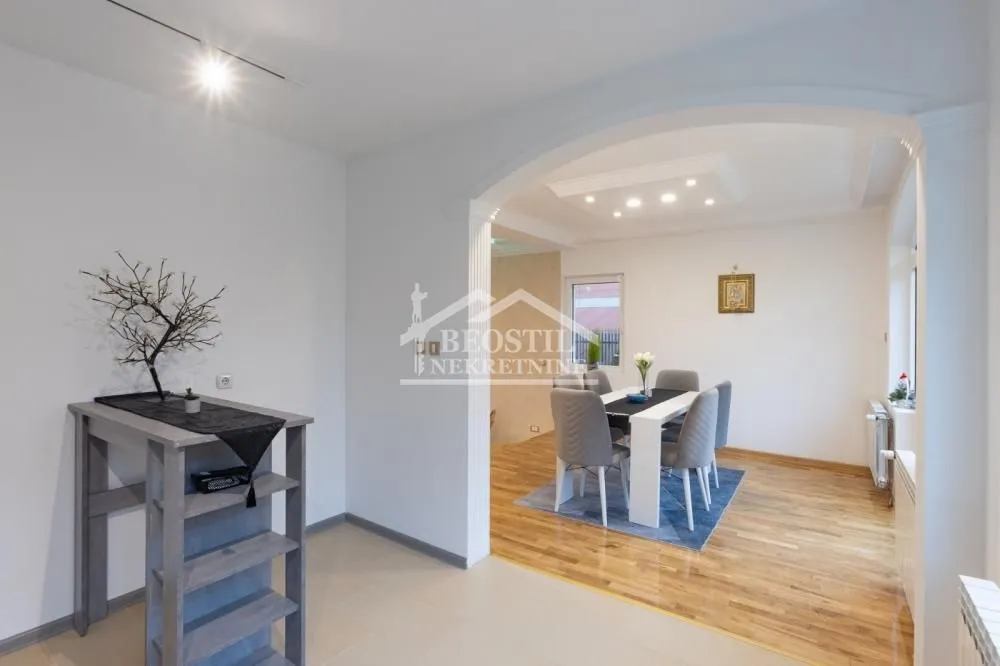 Izdavanje, kuća, 417m², Jajinci, Voždovac Sve Podlokacije