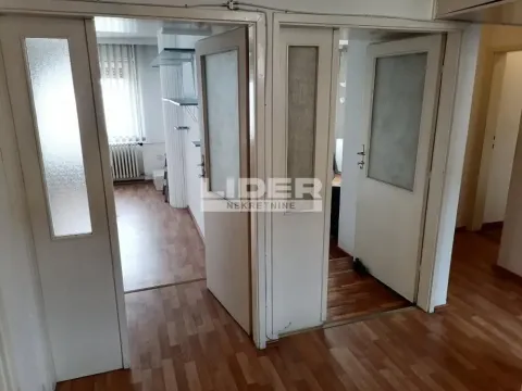 Rent, three bedroom apartment, 78m², Stari Grad, Beograd - image 8