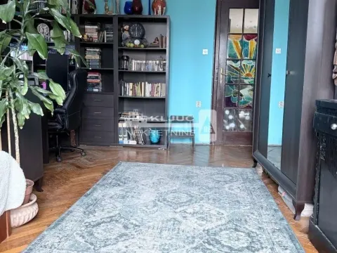 Sale, four bedroom apartment, 153m², Stari Grad, Beograd - image 8