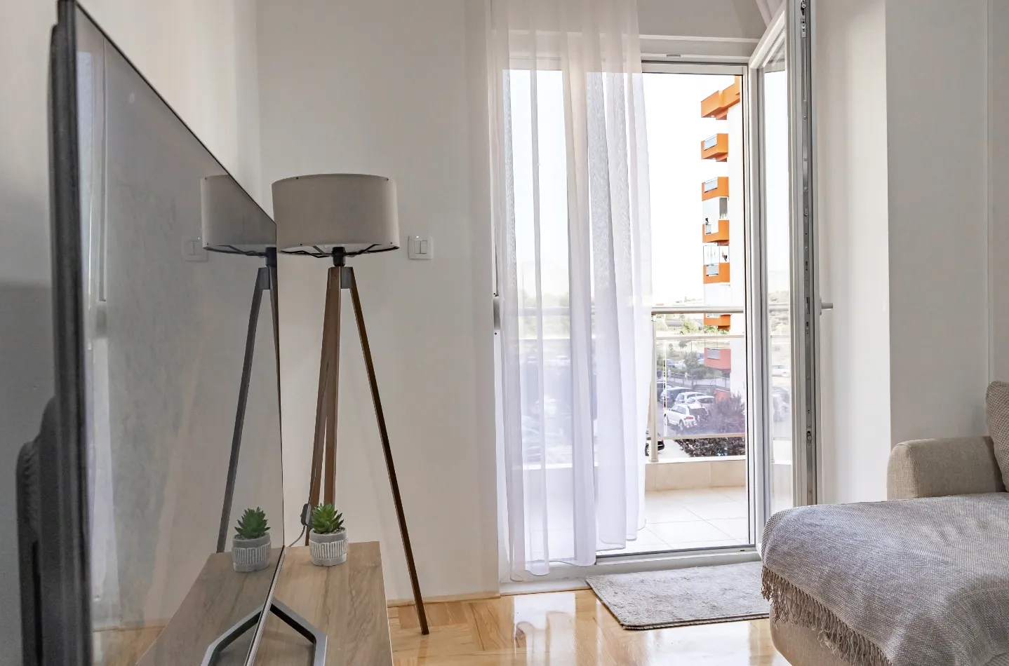 Rent, one bedroom apartment, 42m², Tuški Put, Podgorica