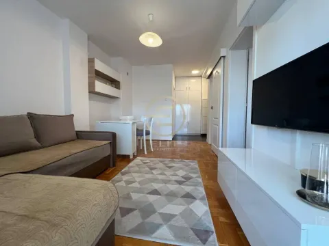 Prodaja, jednosoban stan, 39m², Rotkvarija, Novi Sad Sve Podlokacije - image 3