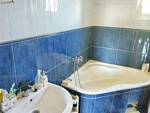Sale, house, 220m², Podgorica, Crna Gora - image 11