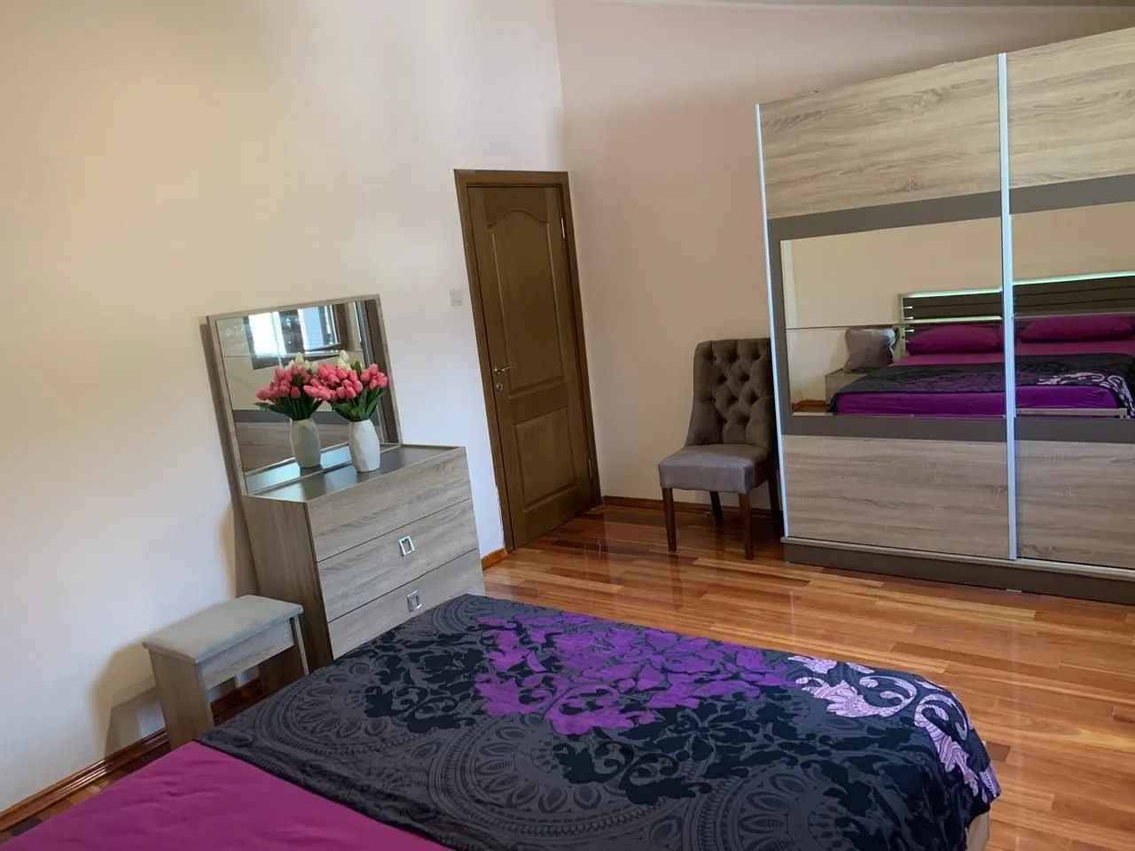Rent, two bedroom apartment, 73m², Bečići, Budva