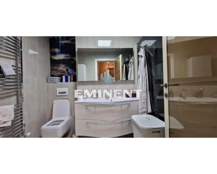 Rent, four bedroom apartment, 176m², Novi Beograd Blok 67, Novi Beograd Sve Podlokacije
