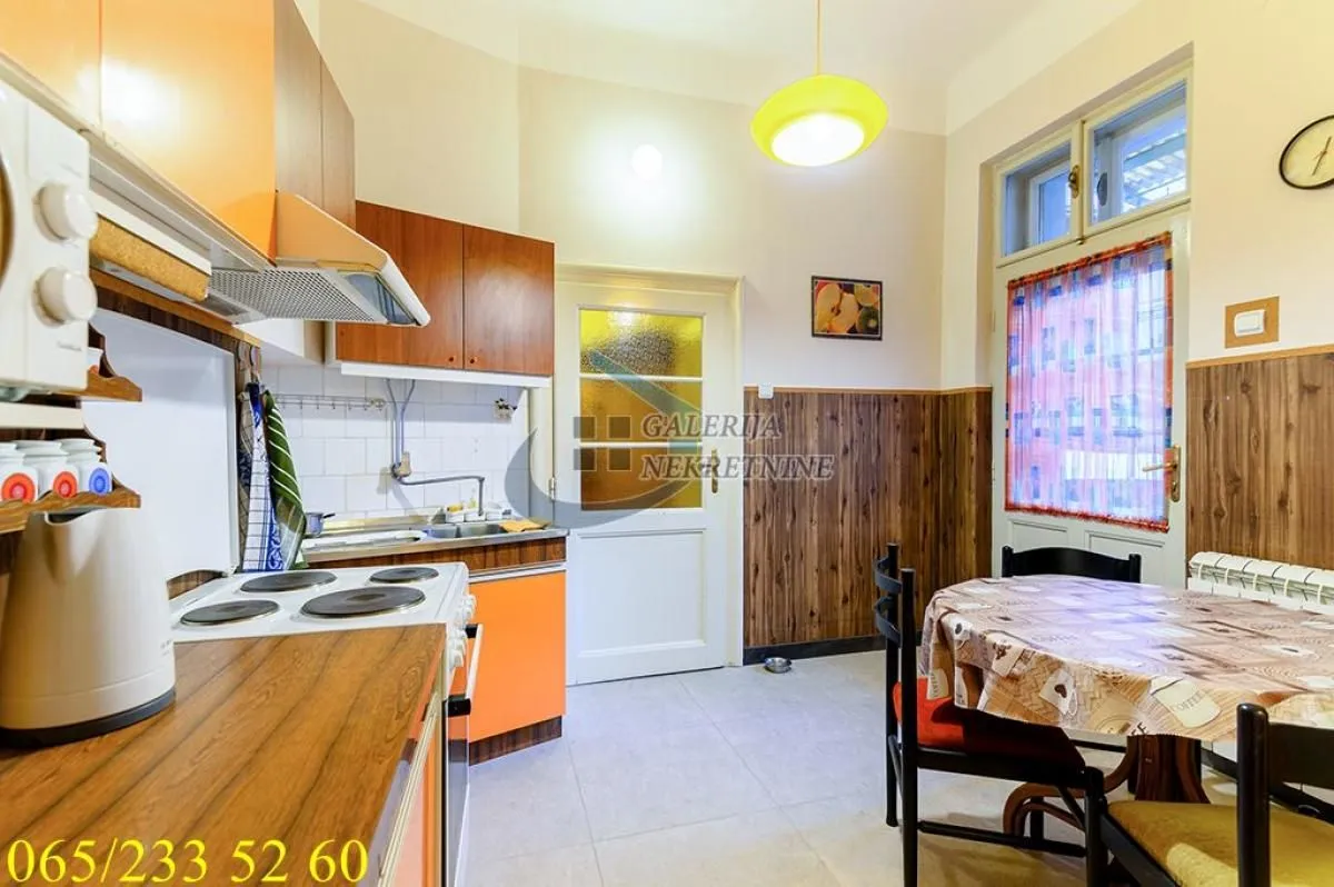 Sale, four bedroom apartment, 113m², Andrićev Venac, Beograd