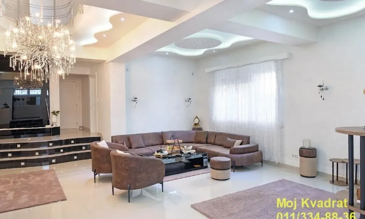 Prodaja, kuća, 340m², Zemun Sve Podlokacije, Beograd