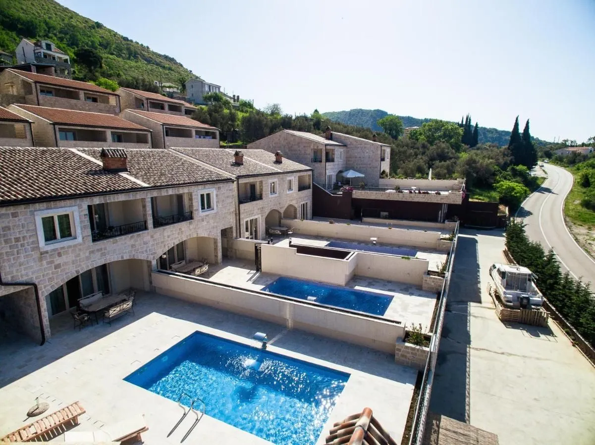 Sale, house, 185m², Reževići, Budva